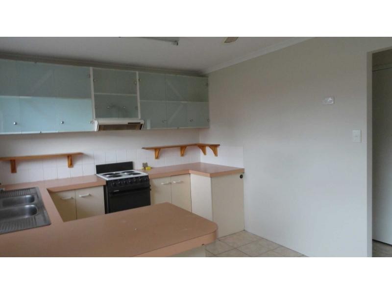 15 Curzon Street, Browns Plains QLD 4118