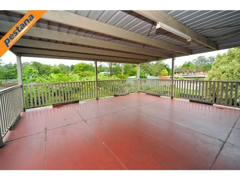 193 Jacaranda Avenue, Kingston QLD 4114