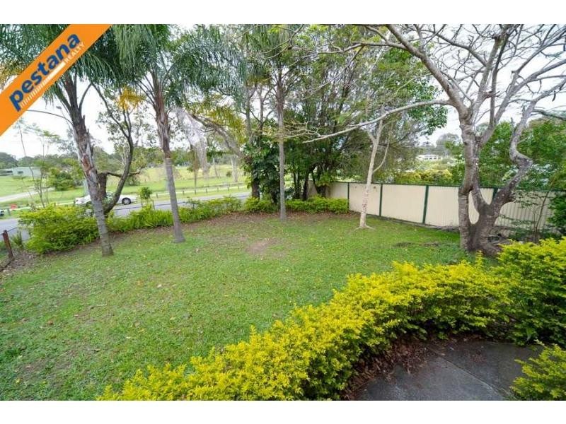 124 Bardon Road, Kingston QLD 4114
