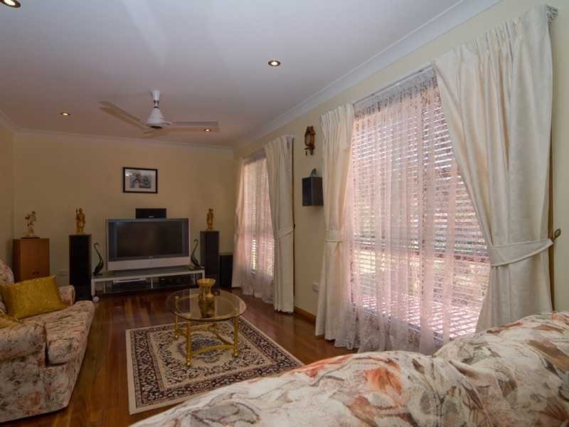 14 Epson Court, Daisy Hill QLD 4127