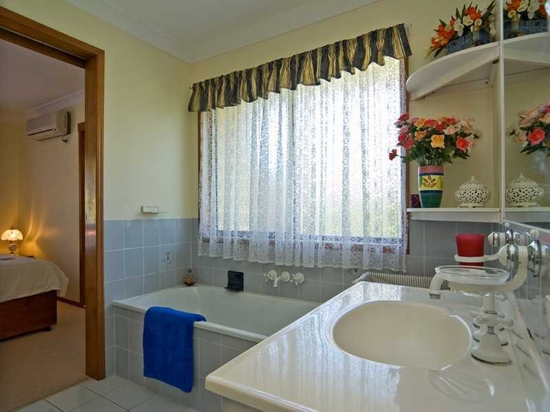 14 Epson Court, Daisy Hill QLD 4127