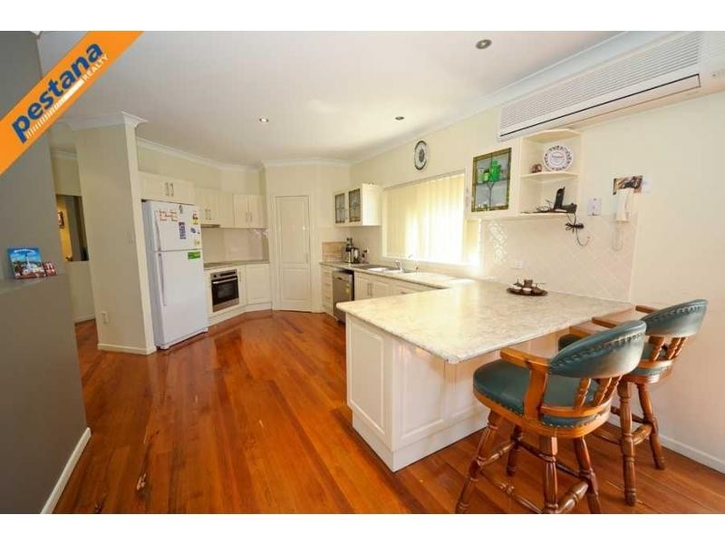 30 Chancellor Circuit, Meadowbrook QLD 4131