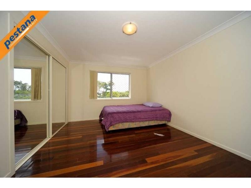 30 Chancellor Circuit, Meadowbrook QLD 4131