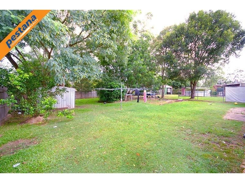 9 Eridani Avenue, Kingston QLD 4114