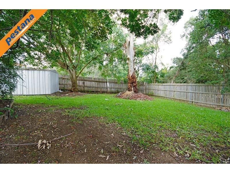 9 Eridani Avenue, Kingston QLD 4114