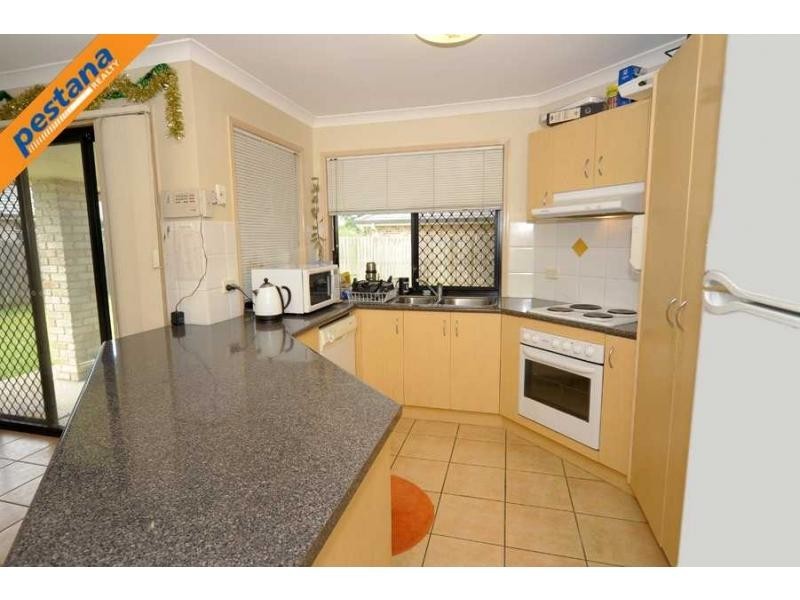 22 Meadowbrook Drive, Meadowbrook QLD 4131