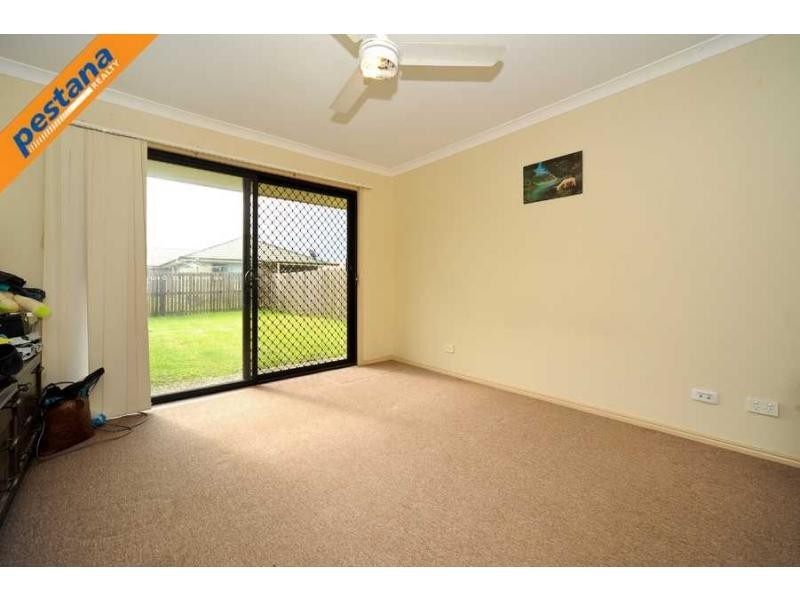 22 Meadowbrook Drive, Meadowbrook QLD 4131