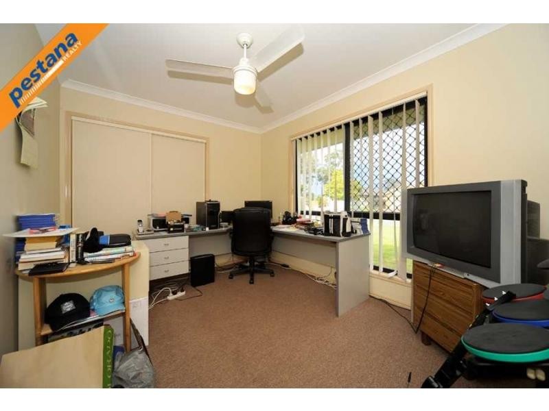 22 Meadowbrook Drive, Meadowbrook QLD 4131