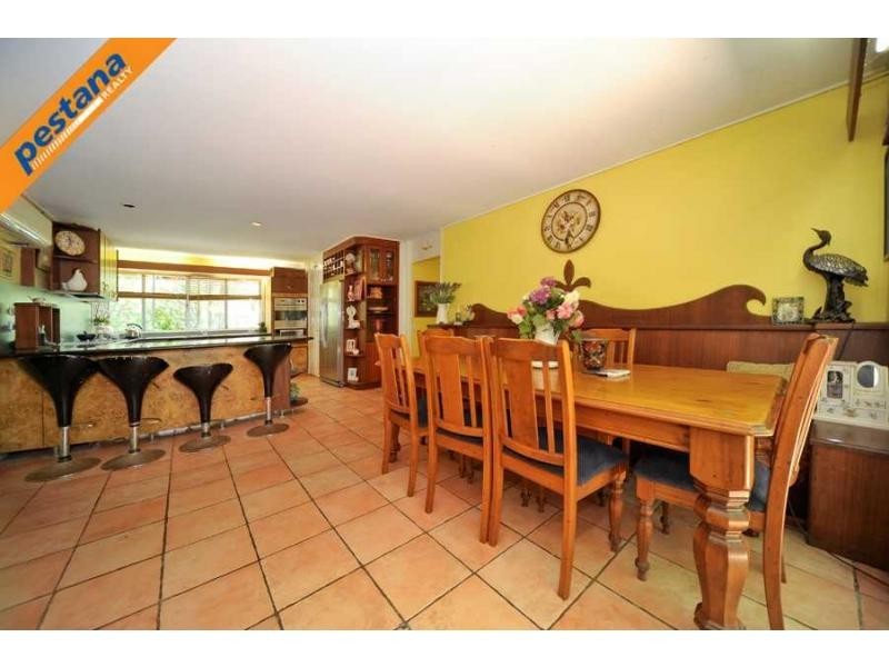 58 Nujooloo Road, Slacks Creek QLD 4127