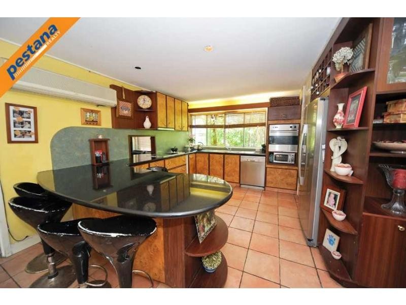58 Nujooloo Road, Slacks Creek QLD 4127