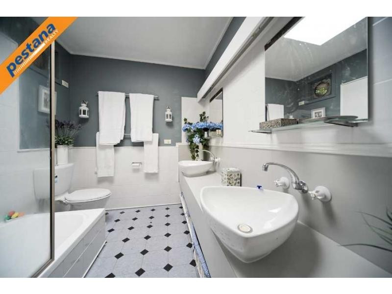 58 Nujooloo Road, Slacks Creek QLD 4127