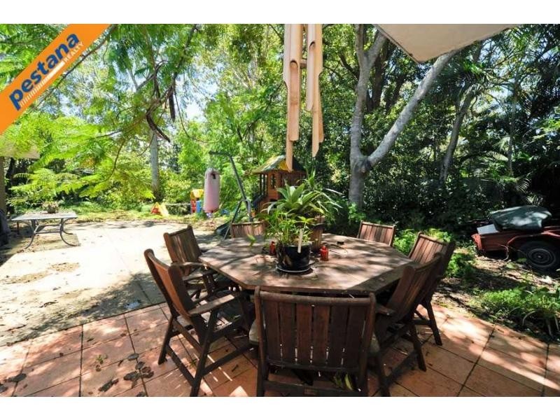 58 Nujooloo Road, Slacks Creek QLD 4127