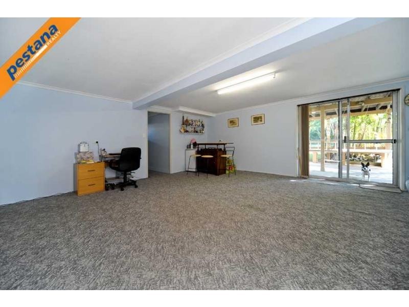 17 Alderbaran Drive, Kingston QLD 4114