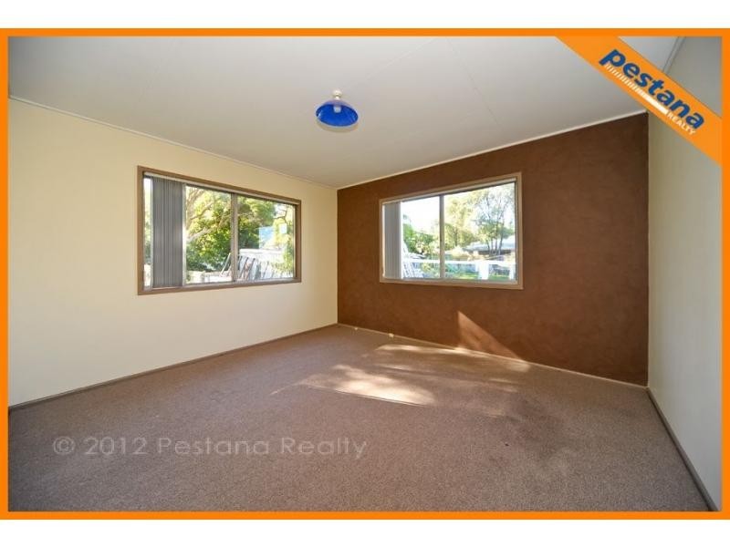 14 Brisbane Street, Kingston QLD 4114