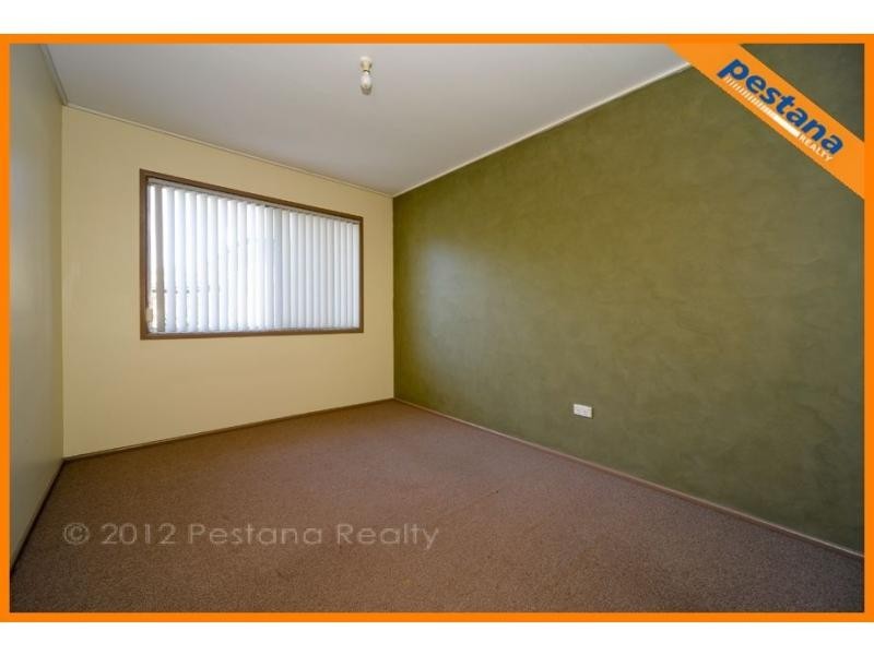 14 Brisbane Street, Kingston QLD 4114