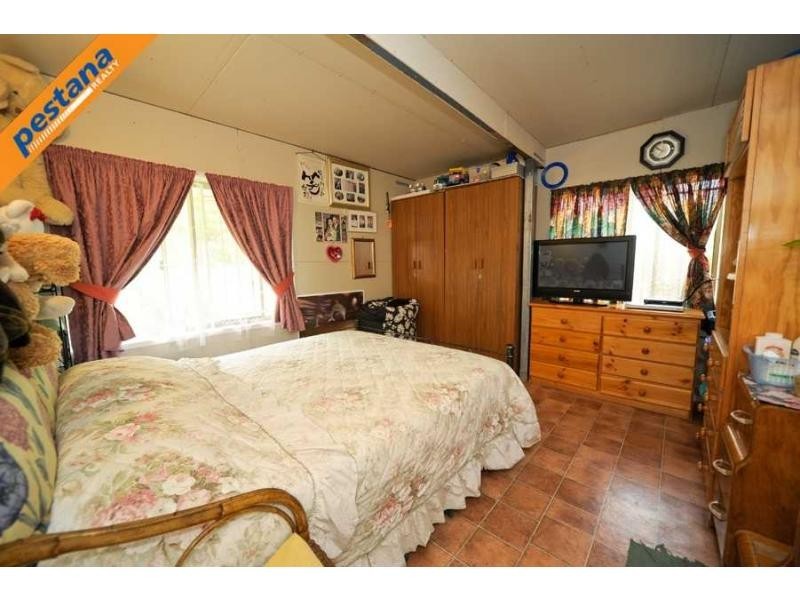 3 Alexander Street, Woodridge QLD 4114