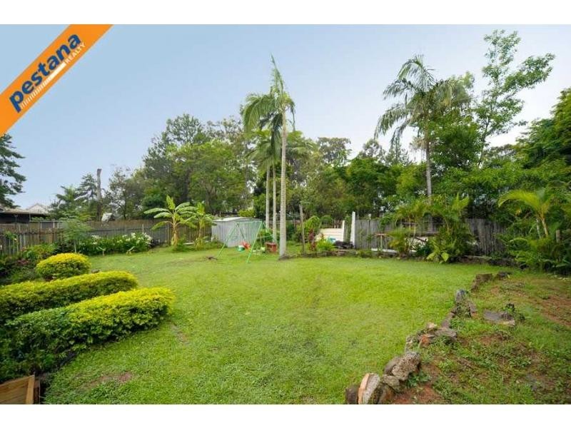 3 Alexander Street, Woodridge QLD 4114