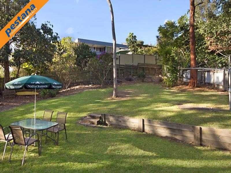 53 Narelle Crescent, Rochedale South QLD 4123