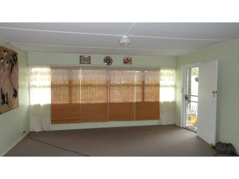 74 Ewing Road, Woodridge QLD 4114