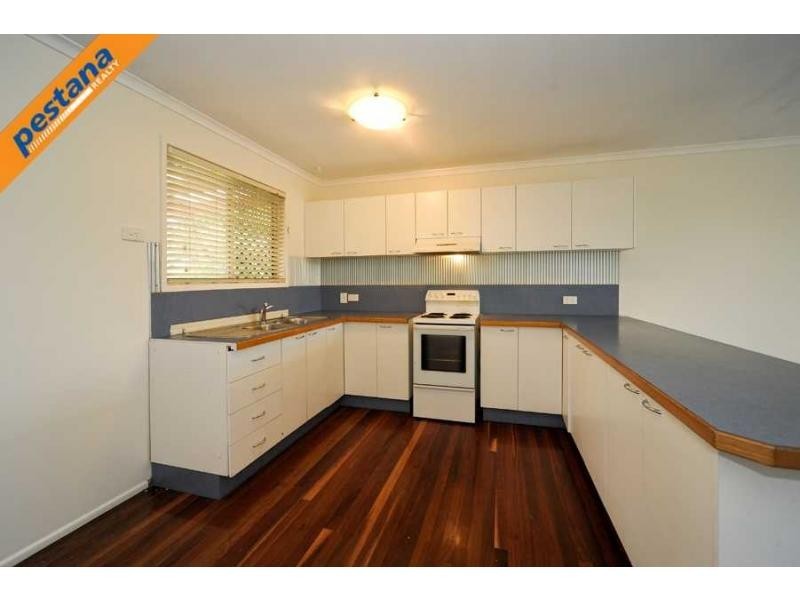 12 Hawkins Street, Springwood QLD 4127