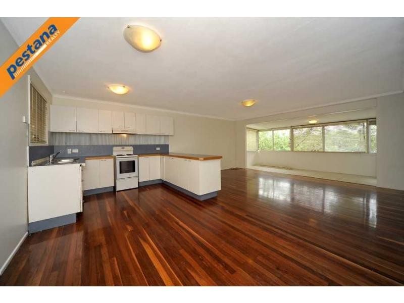 12 Hawkins Street, Springwood QLD 4127