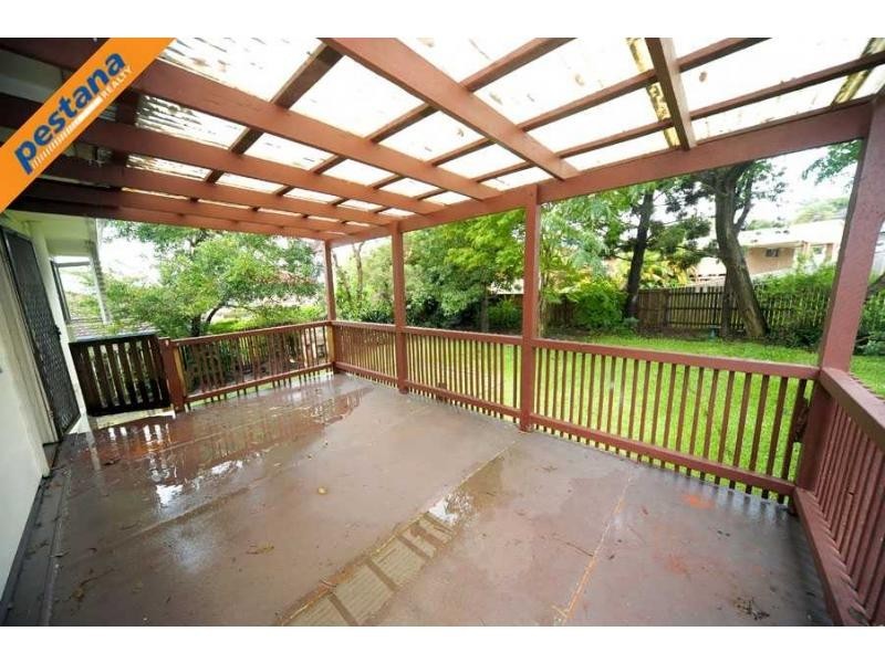 12 Hawkins Street, Springwood QLD 4127