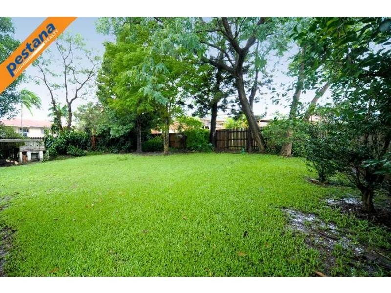 12 Hawkins Street, Springwood QLD 4127