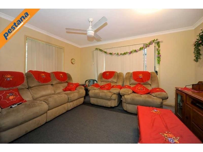 17 Faculty Circuit, Meadowbrook QLD 4131