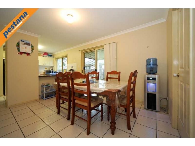 17 Faculty Circuit, Meadowbrook QLD 4131