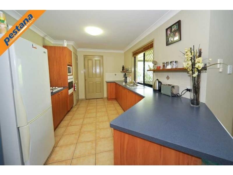 40 Carribean Drive, Slacks Creek QLD 4127