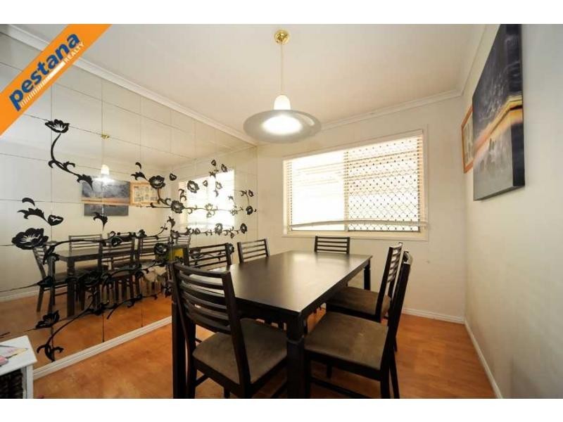 7 Farrington Court, Daisy Hill QLD 4127