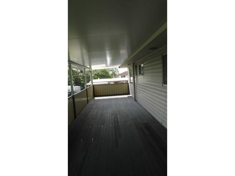 24 Wattle Street, Woodridge QLD 4114