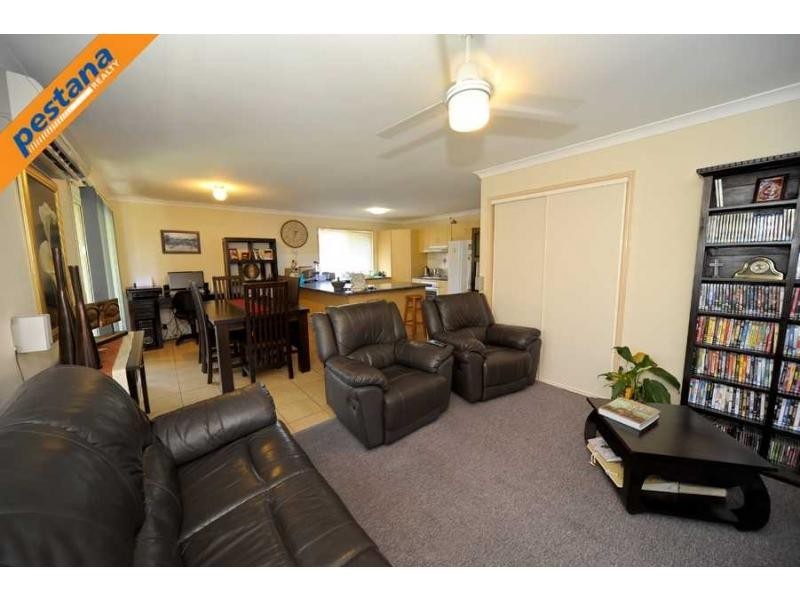 26 Allenby Drive, Meadowbrook QLD 4131