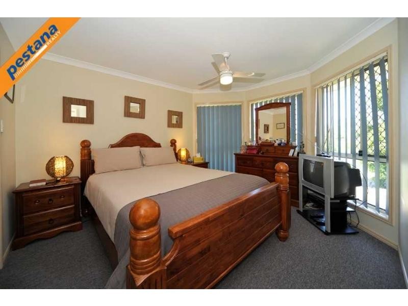 26 Allenby Drive, Meadowbrook QLD 4131