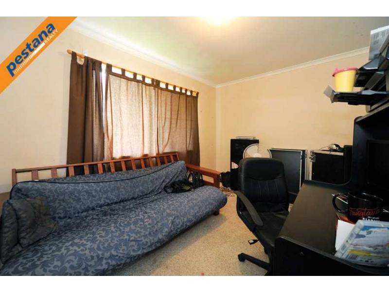 61 Aquarius Drive, Kingston QLD 4114