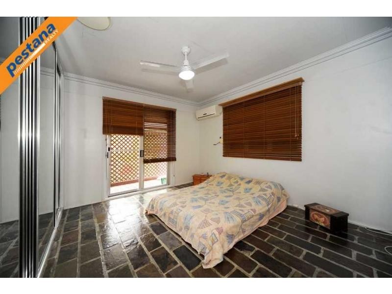 4 Floyd Street, Woodridge QLD 4114