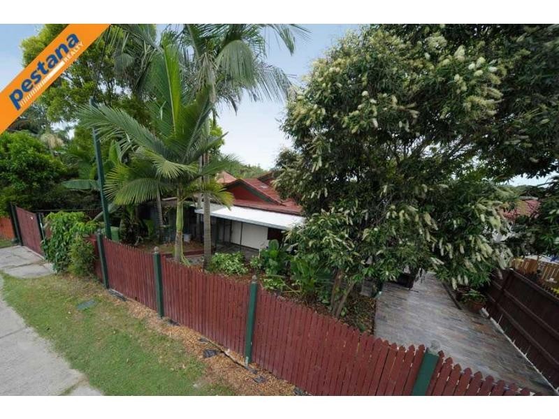 4 Floyd Street, Woodridge QLD 4114