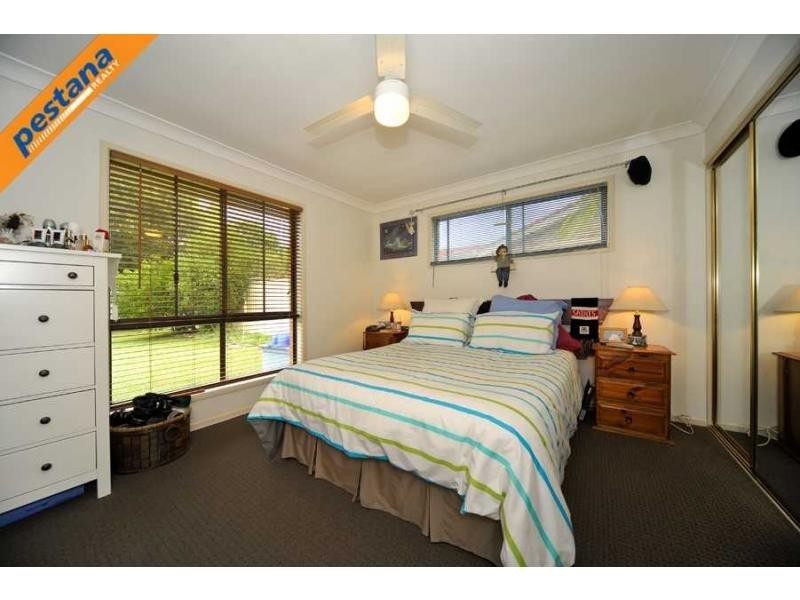 31 Edenlea Drive, Meadowbrook QLD 4131