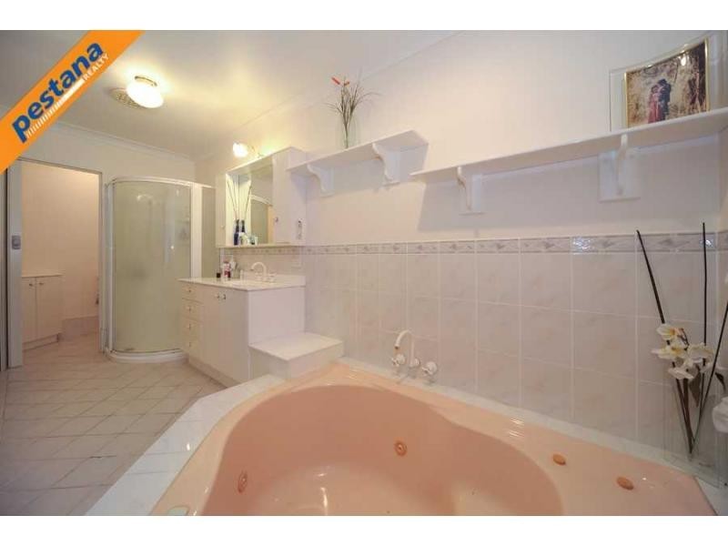 69 Dewar Drive, Loganholme QLD 4129