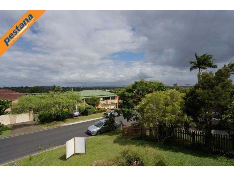 14 Frobisher Street, Springwood QLD 4127