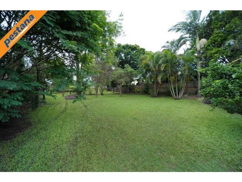 11 Narrawong Street, Rochedale South QLD 4123