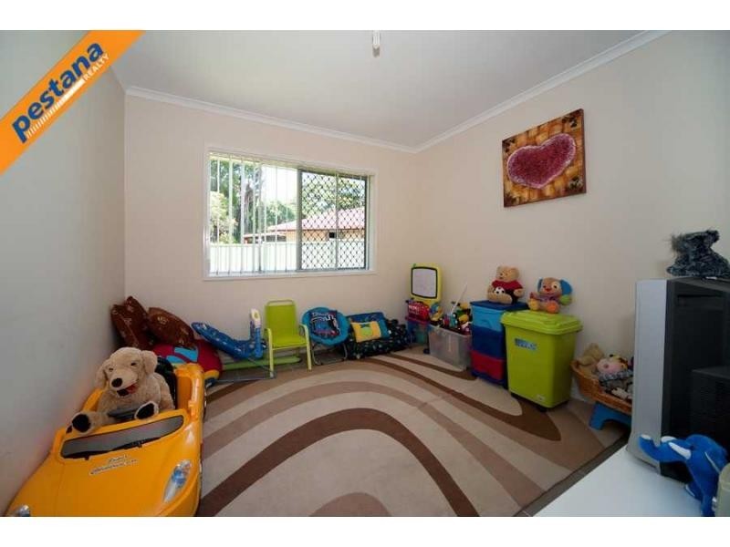 9 Brooks Street, Slacks Creek QLD 4127