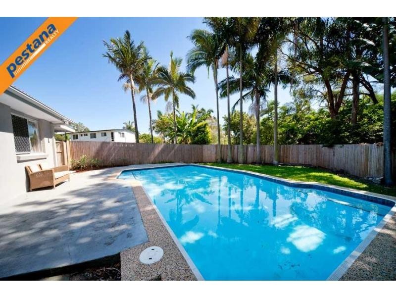 9 Brooks Street, Slacks Creek QLD 4127