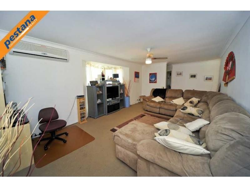 81 Edenlea Drive, Meadowbrook QLD 4131