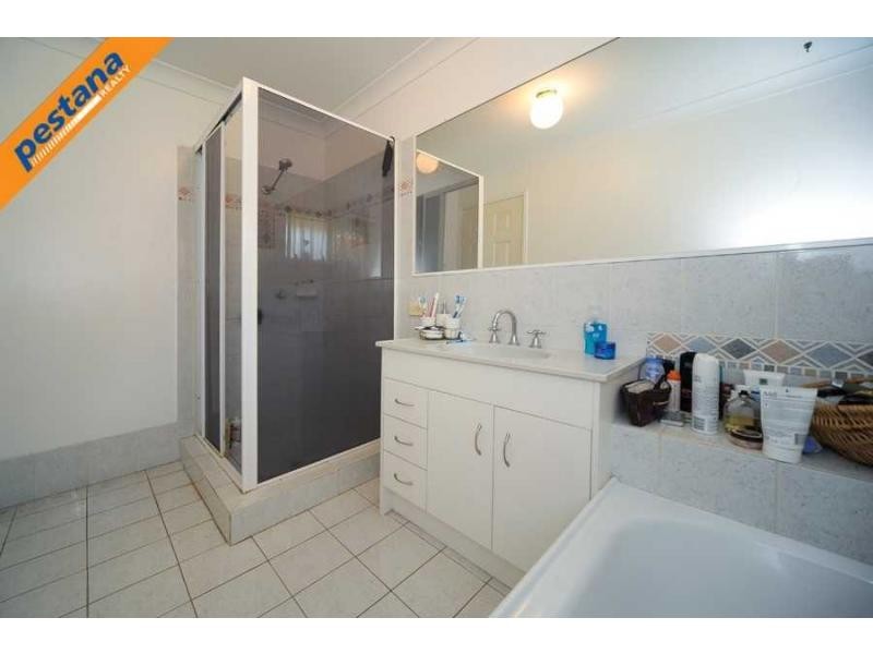 81 Edenlea Drive, Meadowbrook QLD 4131