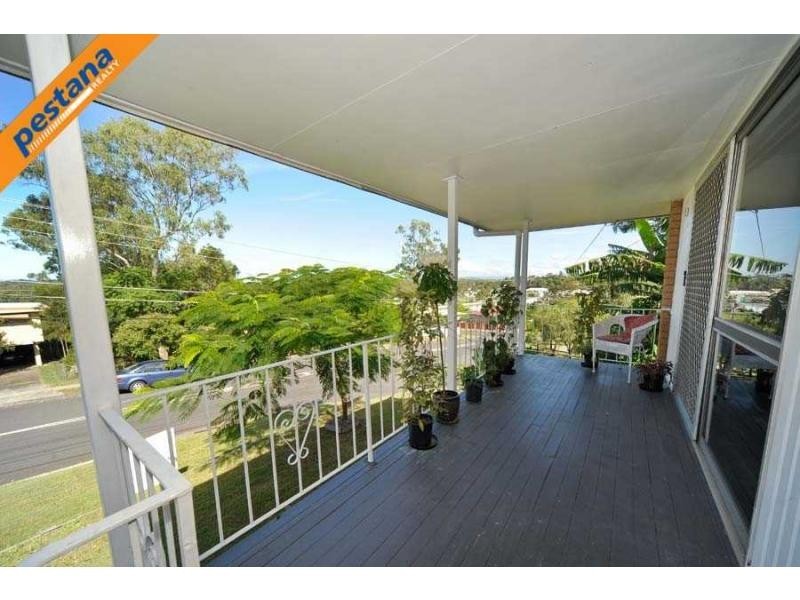 1 Collin Court, Kingston QLD 4114