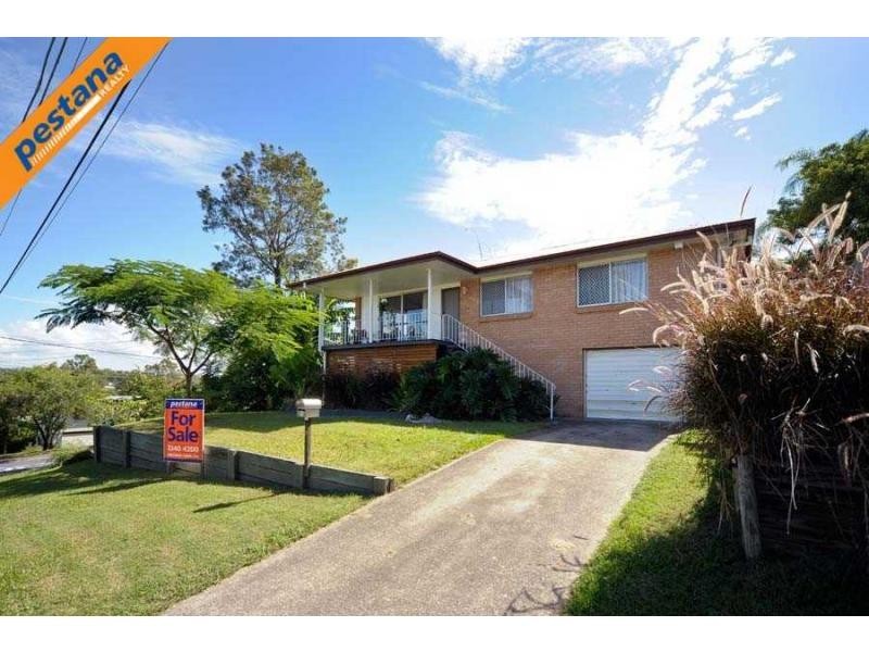 1 Collin Court, Kingston QLD 4114
