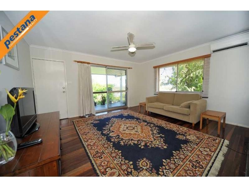 1 Collin Court, Kingston QLD 4114