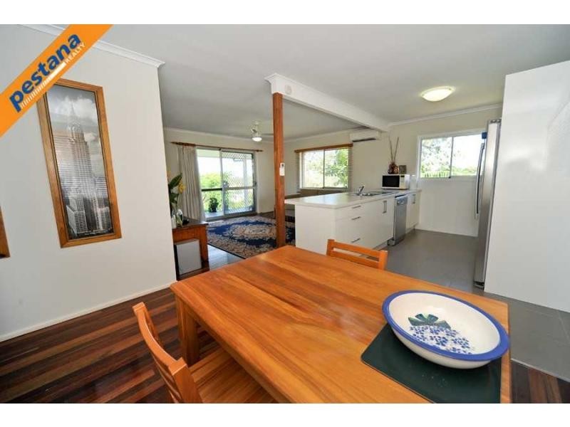 1 Collin Court, Kingston QLD 4114