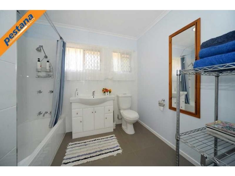 1 Collin Court, Kingston QLD 4114